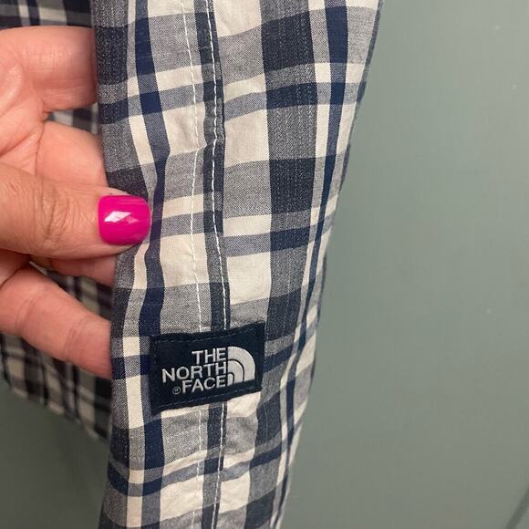 The North Face Men's Button Down Plaid Camp Shirt GORP Blue White Short Sleeve - Picture 3 of 3